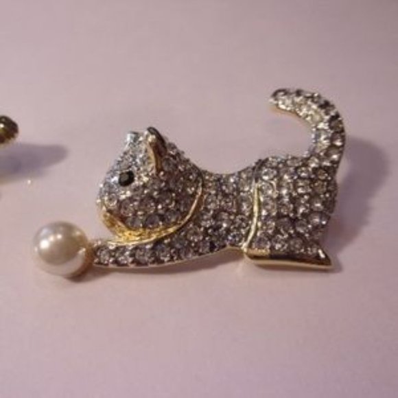 "Two Pave Rhinestone Kitten Cat Brooches " - Picture 2 of 6